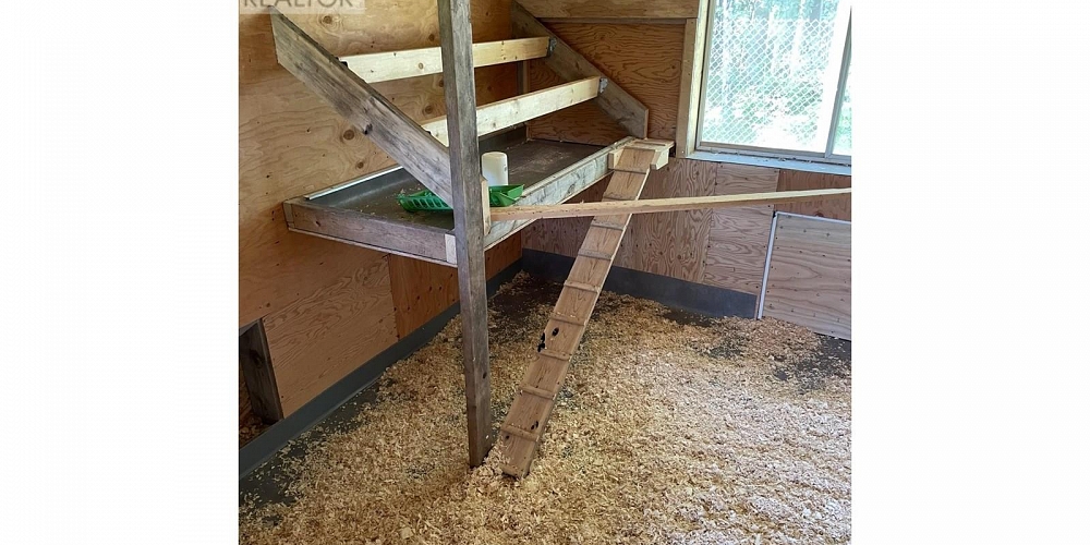 5258 OLD REMO ROAD Terrace Photo 22 5258 OLD REMO ROAD Terrace Photo 22